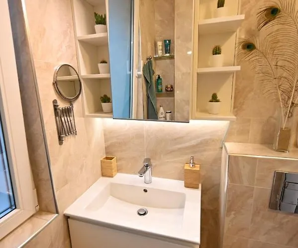 Apartament Modern 2-bedroom With Parking Varna